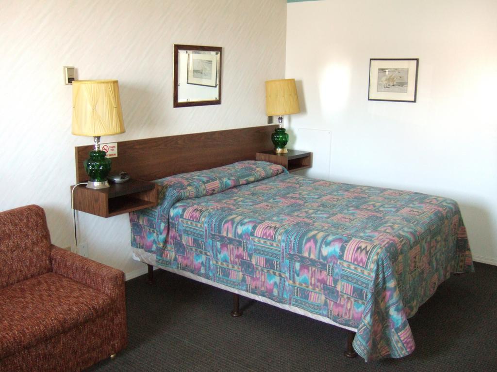 Wild Rose Inn Vegreville 외부 사진